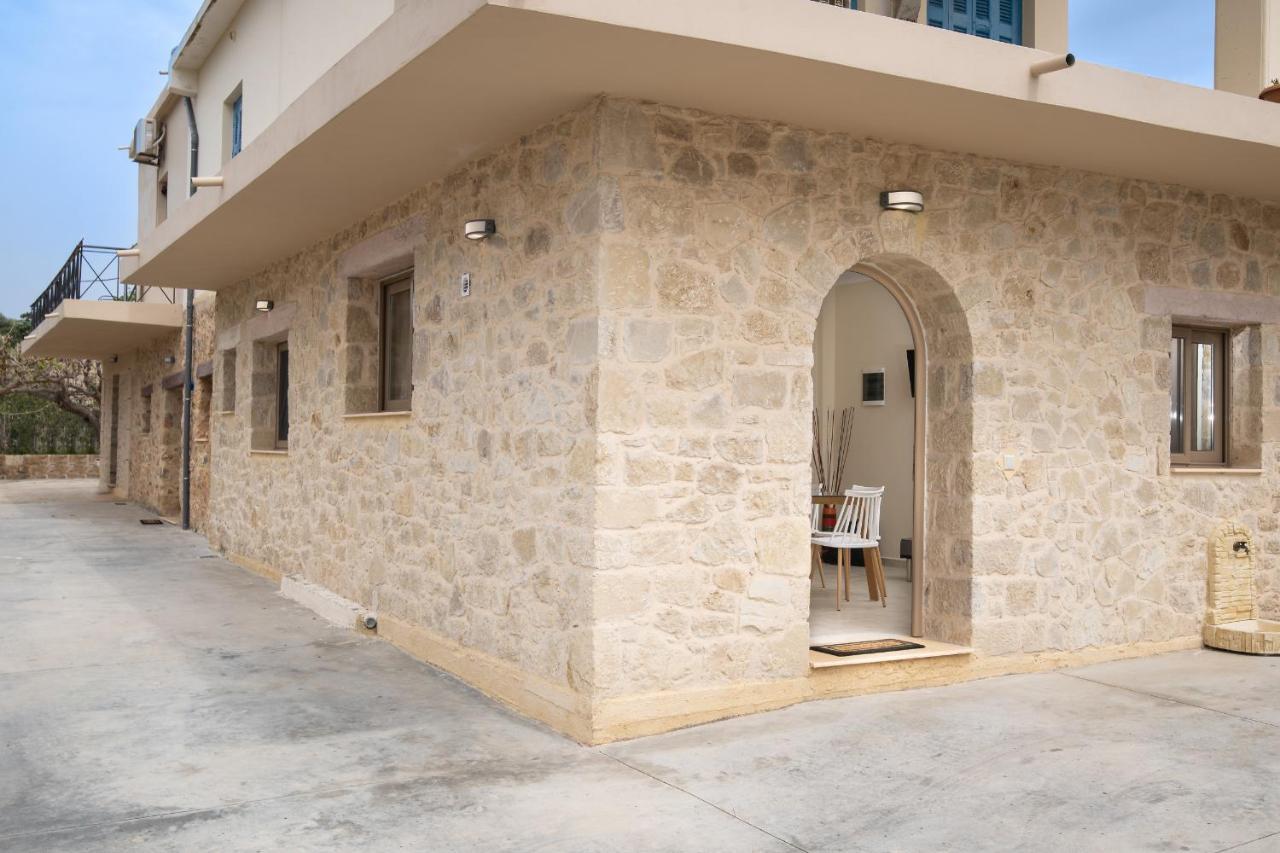 Poseidon Apartments Kissamos Exterior photo